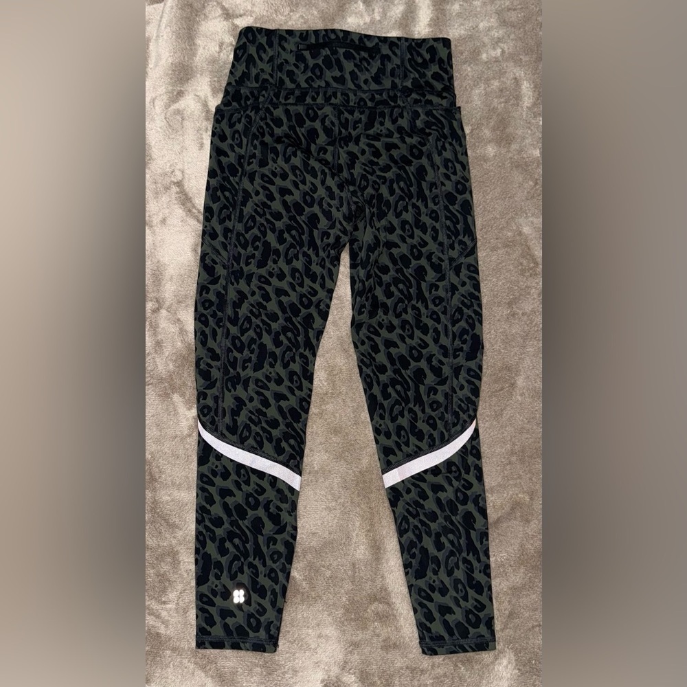 SWEATY BETTY The Zero Gravity Cheetah Print Legging in Green & Black Size Small - Picture 4 of 4